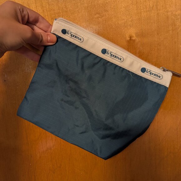 LeSportsac:  Deluxe Everyday Bag in Teal - Picture 4 of 5